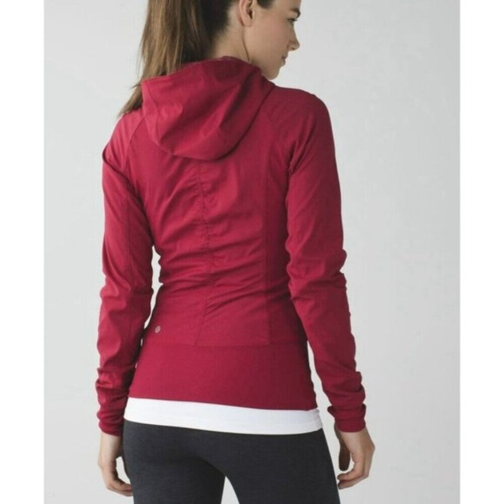 Lululemon In Flux Jacket Cranberry Size 6 EUC